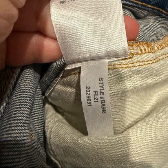 J. Crew Slouchy Boyfriend Jean in Southern Sky Wash Blue - Picture 10 of 11